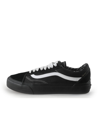 Vans Sneakers Zwart 358331
 Maat 42½
 