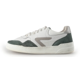 Hub Sneakers