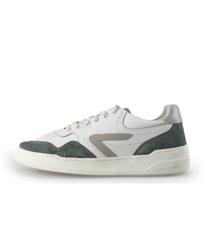 Hub Sneakers