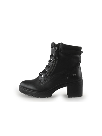 Mustang Veterboots Zwart 358850
 Maat 41
 