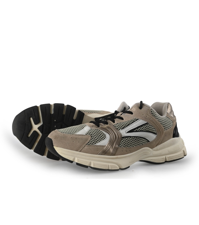 Sub55 Sneakers