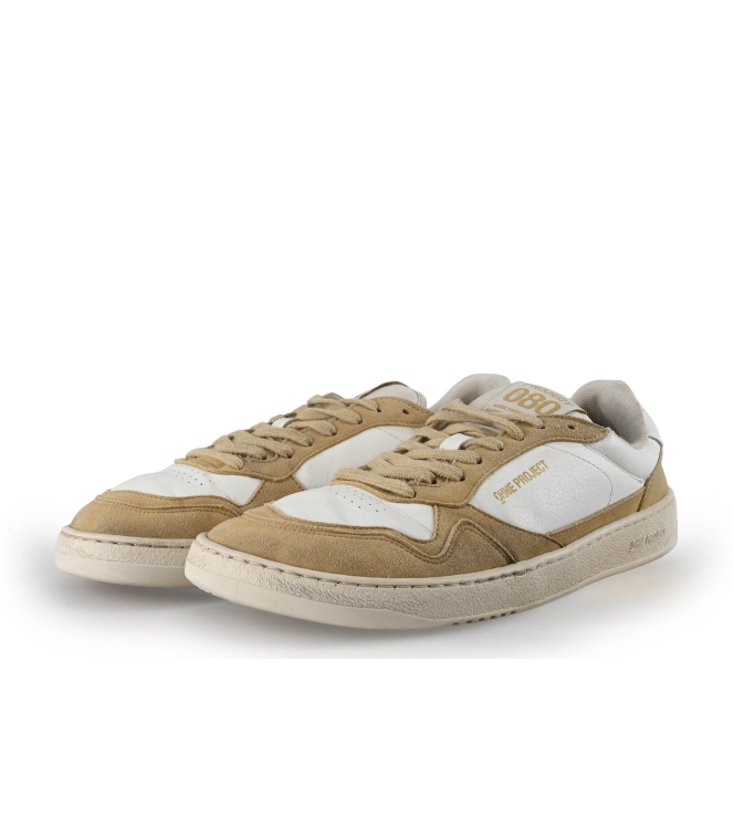Ohne Sneakers