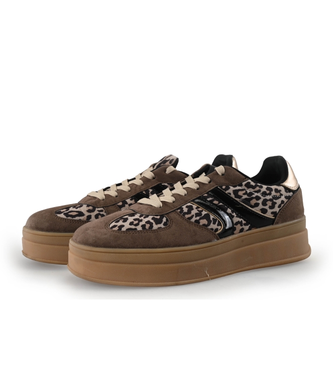 Sub55 Sneakers