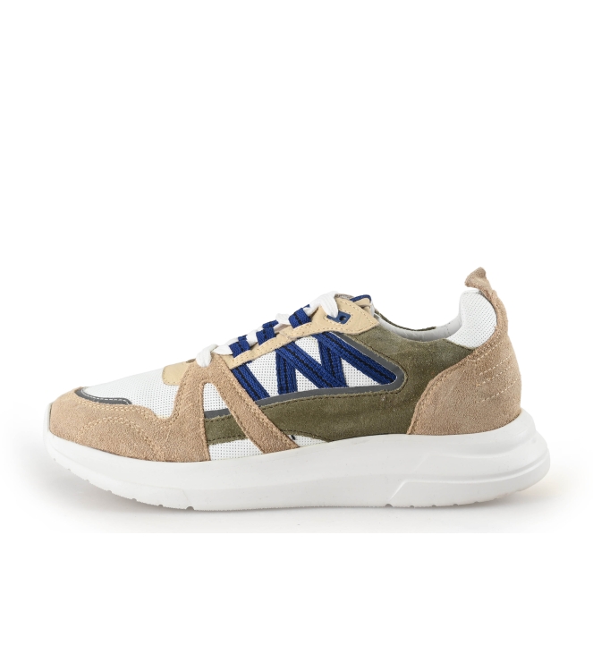 Invinc Sneakers
