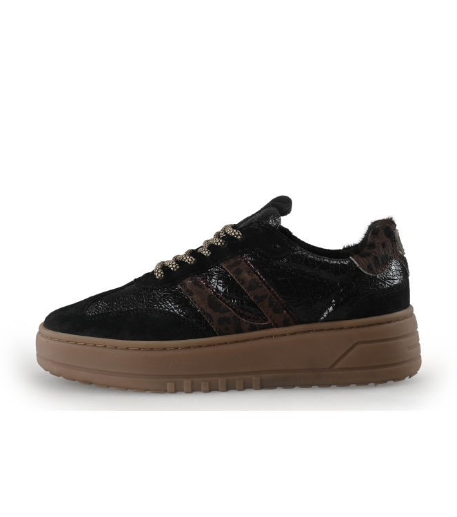Sub55 Sneakers
