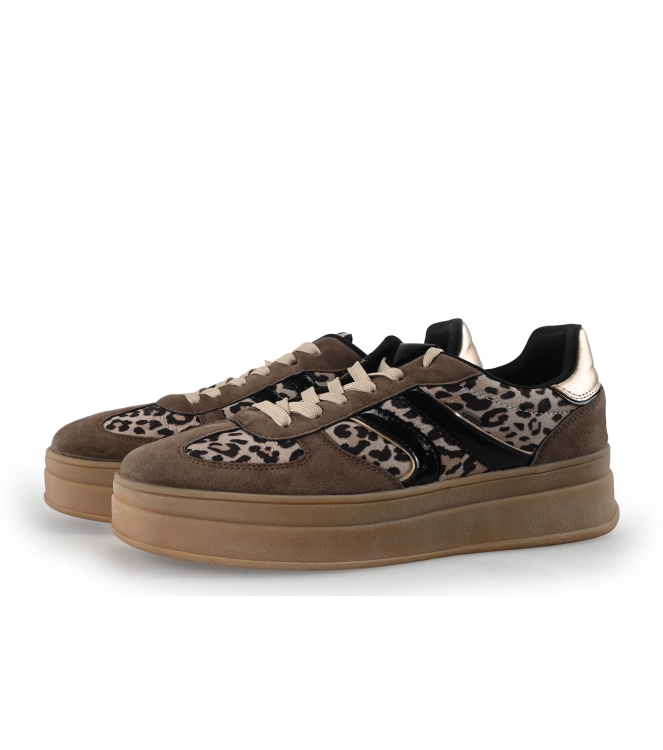 Sub55 Sneakers