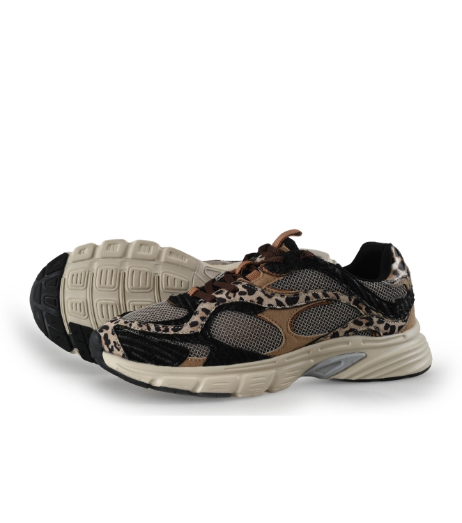 Sub55 Sneakers