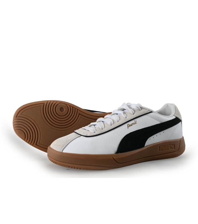 Puma Sneakers