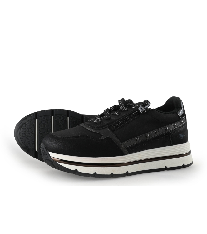 Mustang Sneakers