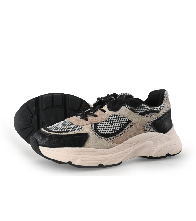 Sub55 Sneakers
