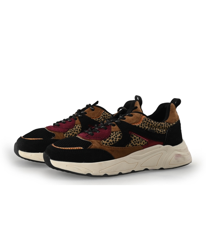 Sub55 Sneakers