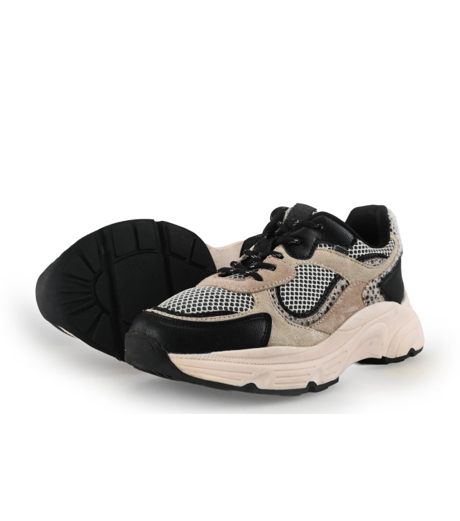 Sub55 Sneakers
