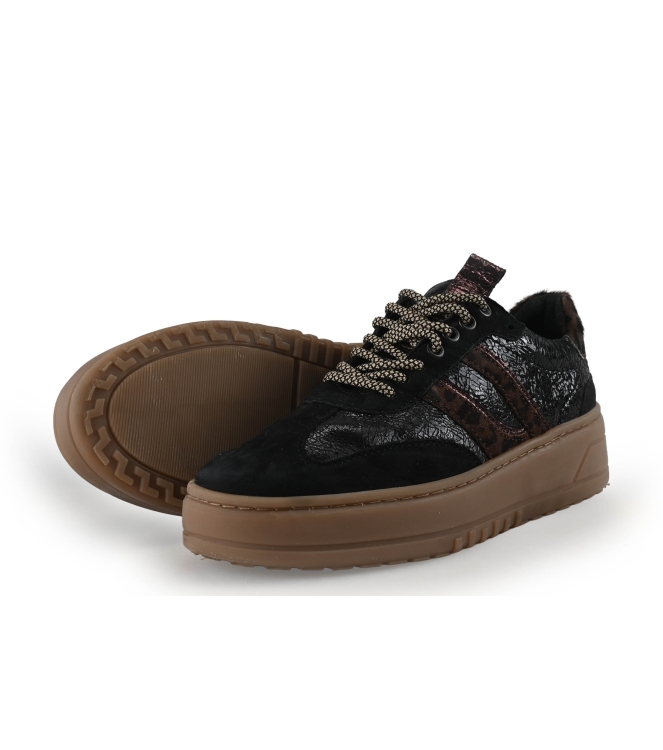 Sub55 Sneakers