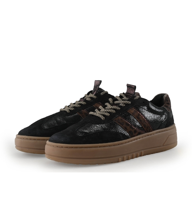 Sub55 Sneakers