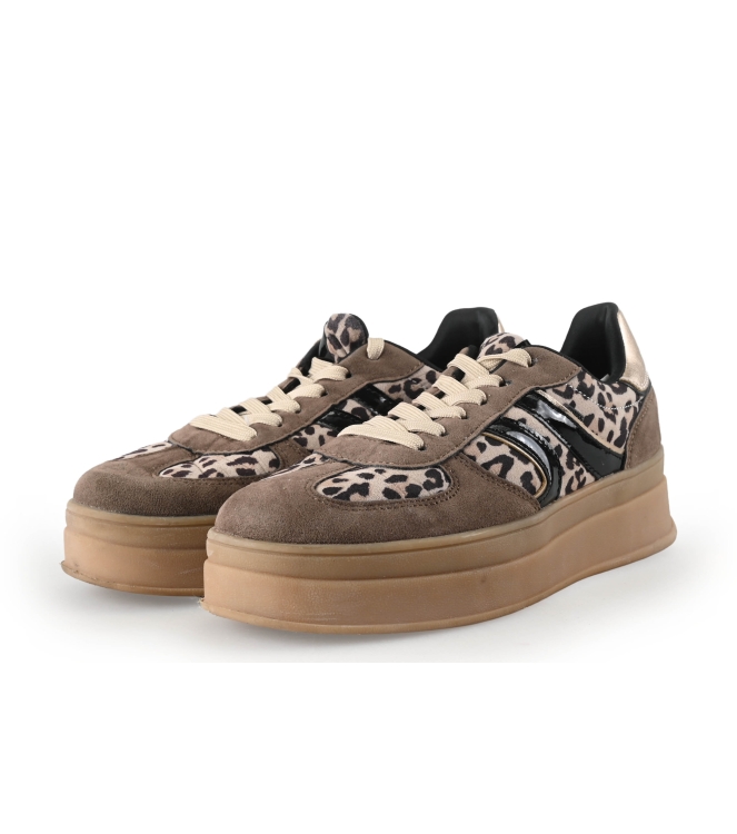 Sub55 Sneakers