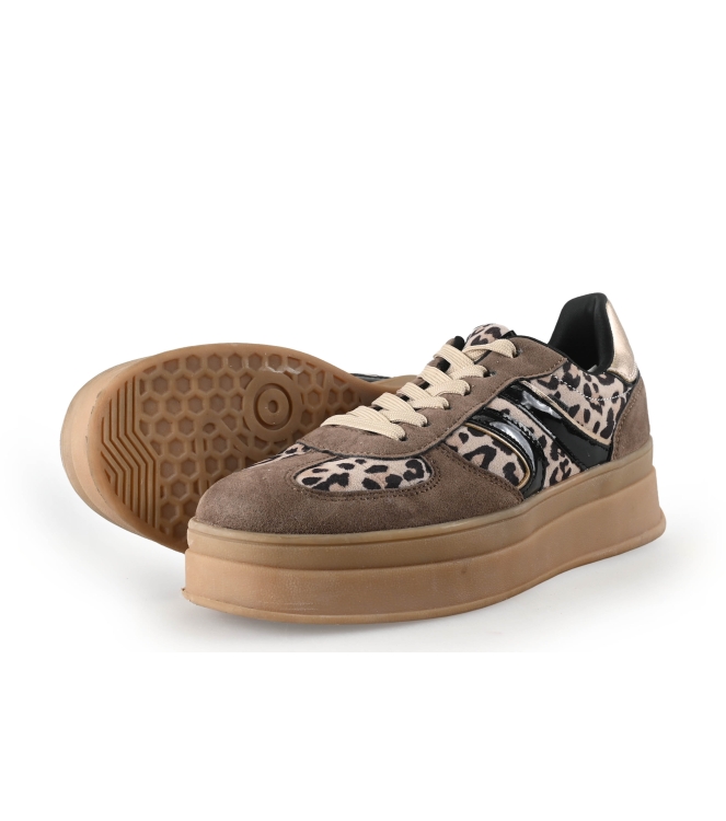 Sub55 Sneakers