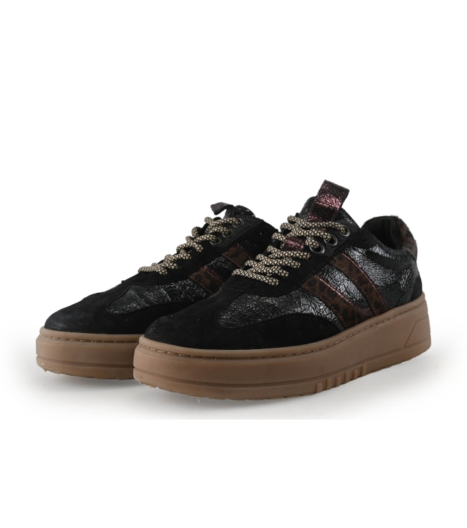 Sub55 Sneakers