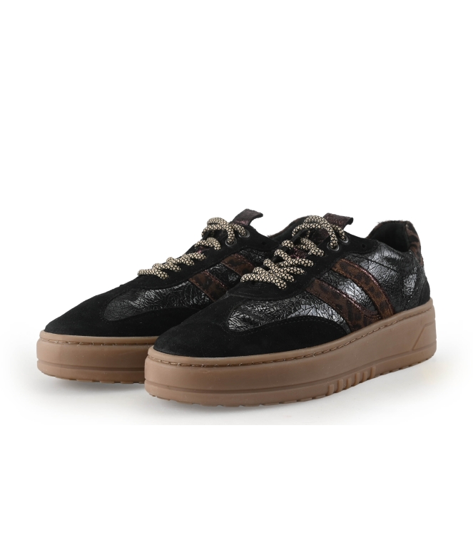 Sub55 Sneakers