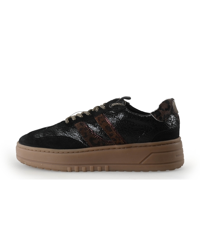 Sub55 Sneakers