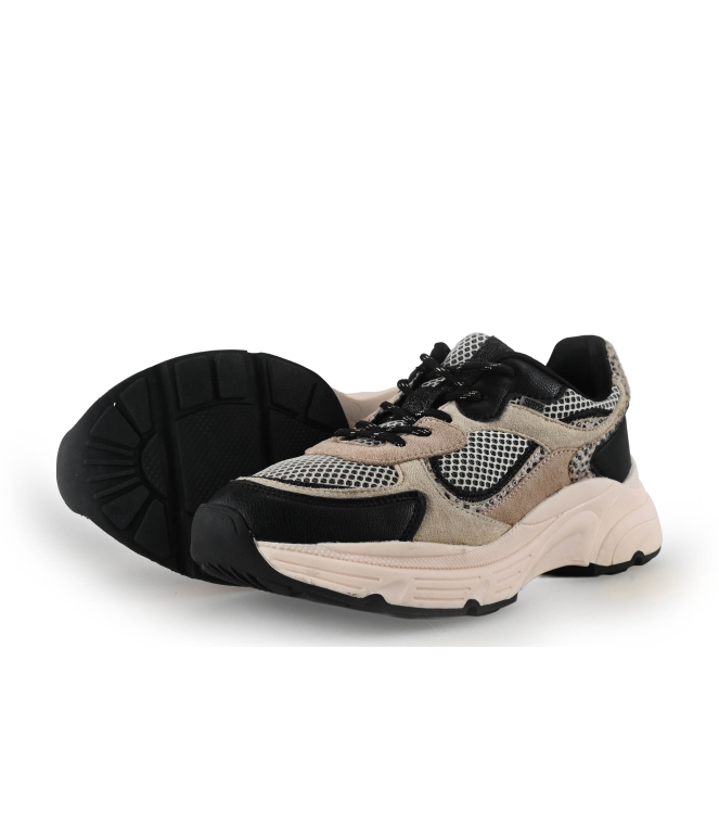 Sub55 Sneakers